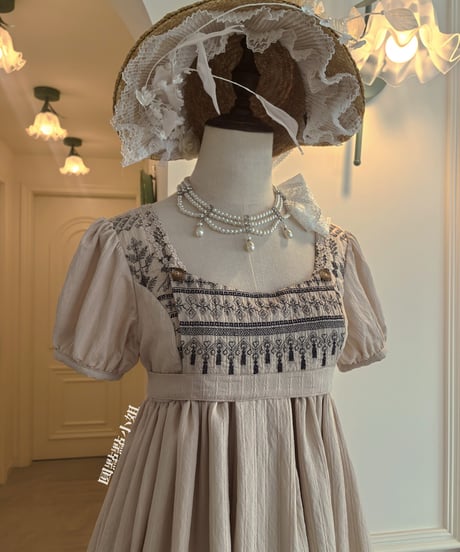 Miss Point / 落陽のヴェール エンパイアスタイルワンピース 日常刺繍・復刻刺繍バージョン [LO1441]