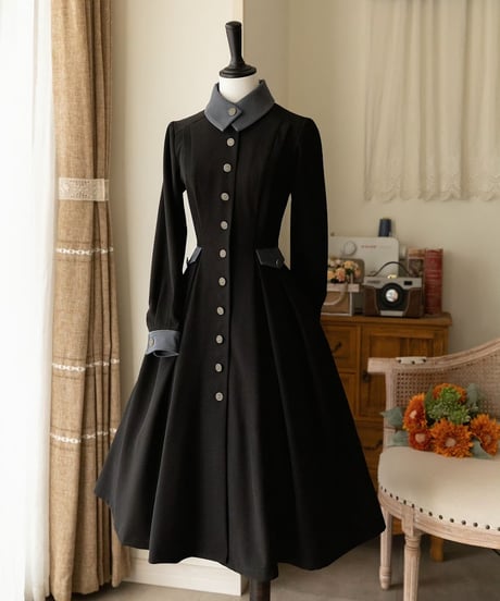 Forest Wardrobe 杉の森 ケープ付きコートワンピース [LO935]
