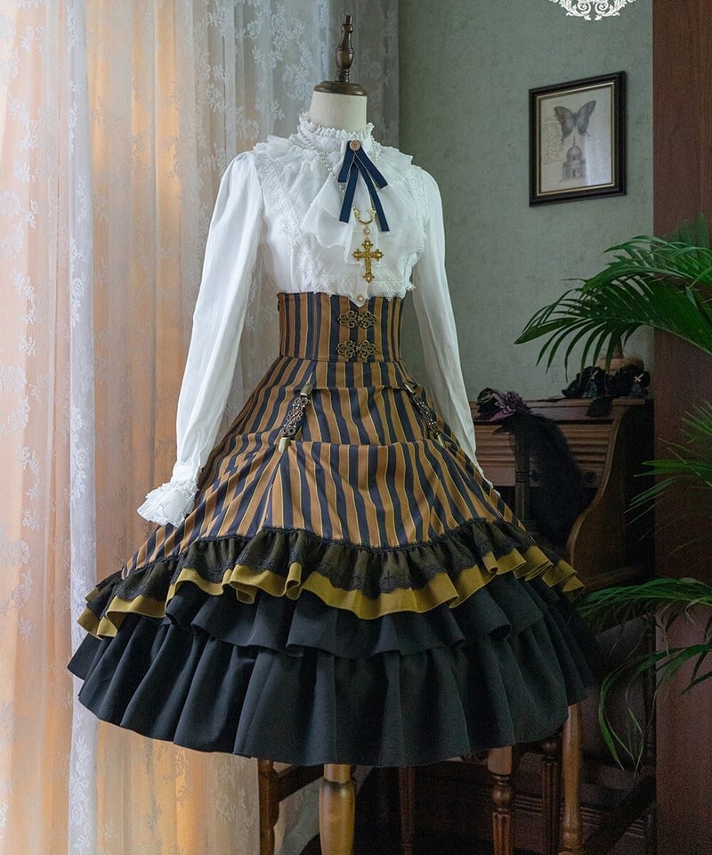 クラシカルロリィタ 青 コルセット バッスル 花柄スカート ATELIER-PIERROT on X: 