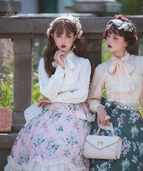 ボーンチャイナ花瓶 クラシックロリィタ ブラウス [LO244]