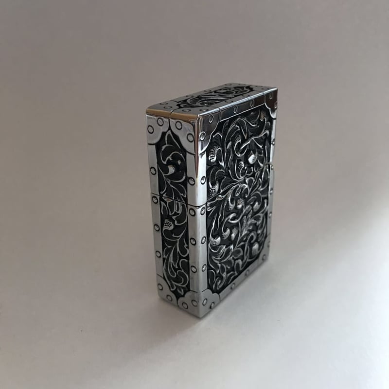 銀とセット❗️No.5 少し傷アリ　超重厚アーマーオイルライター【中身は新品】 Amazon.co.jp: 超重厚 スーパーアーマー オイルライター ZORRO