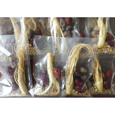 発酵食品を使って作る薬膳参鶏湯セット（2～3人前）