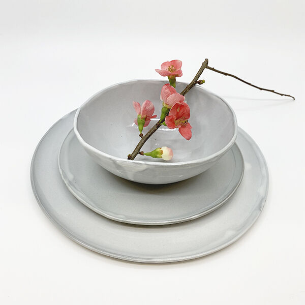 笠間焼　作家　プレート2枚 笠間焼 / うすくて軽いプレート（角）（S）艶消しの水色 | 和の