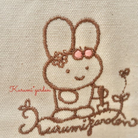 うさみみちゃんの可愛いポーチ♡