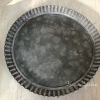 ブリキのトレイ  直径18.5㎝