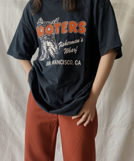 【USED】S/S T-shirt HOOTERS /210602-024