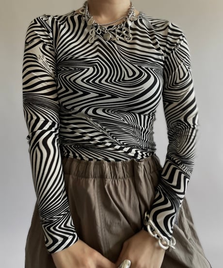 【USED】 Patterned L/S Sheer Top/240928-012