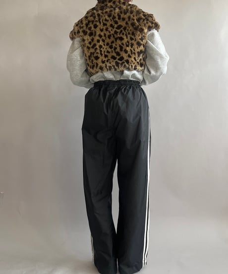 【USED】 Leopard Patterned Fake Fur Vest /241221-001