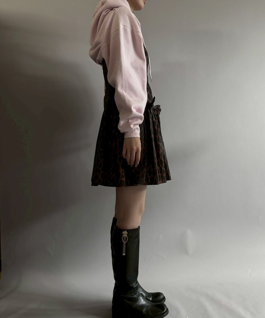 6930f5a454f09525fab28fb5