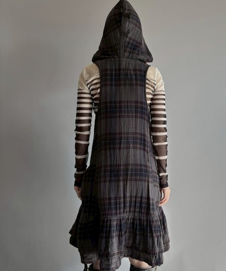 【USED】 Hooded N/S One-Piece  /251108-026