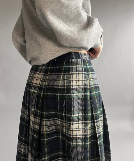 【USED】  Check Patterned Wool Skirt / 241130-020