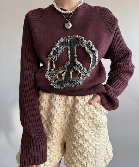 【USED】 Made in Italy MOSCHINO Peace Mark Knit Top /250104-002