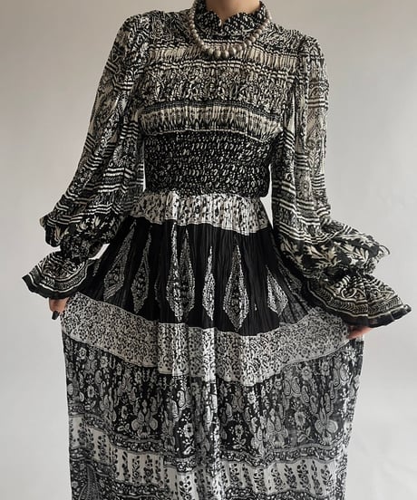 【RE;CIRCLE】 RE Indian Cotton Balloon Sleeved One-piece / 240912-008