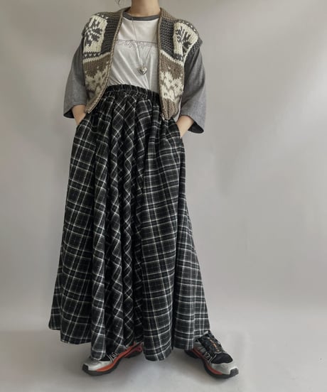 【USED】 heart Design Acrylic Knit Vest/ 231021-009