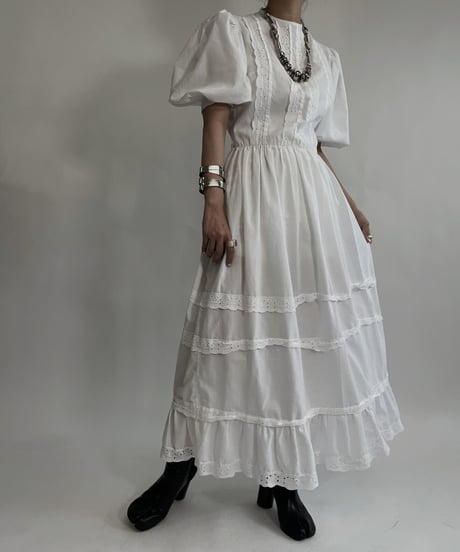 【USED】 White Cotton Sleeved One-piece / 220702-019