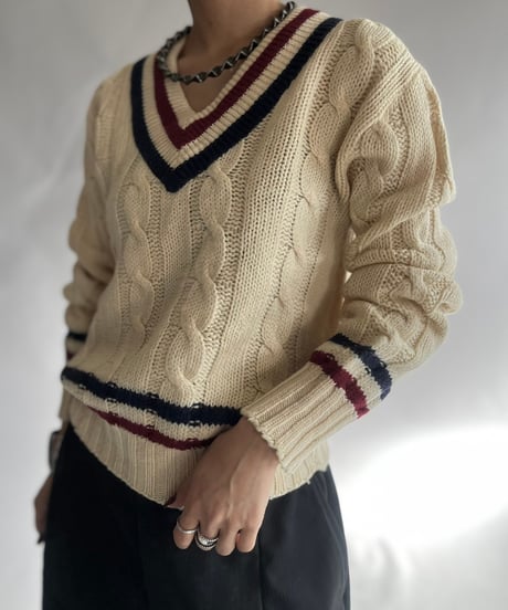 【USED】100% Virgin Wool V Neck Wool Knit Top/241130-025