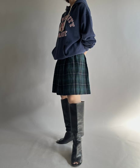 【USED】 Fruit of the Loom University PRAGUE Parker /241019-029