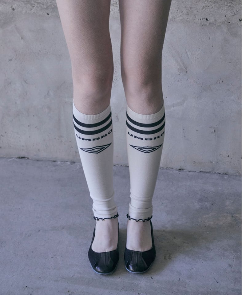 NEW】Chinatsu Aoyama × UMBRO Leg Warmer Off Whi