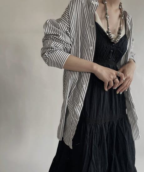 【RE;CIRCLE】 RE Collarless Striped Shirt / 220609-005