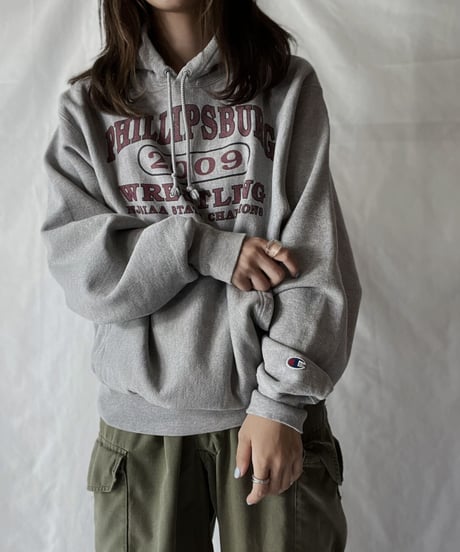【USED】   Champion Reverse Weave Hoodie PHILLPSBURG/211007-027