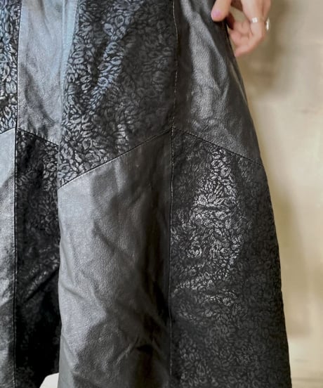 【USED】 Leather Flared Skirt / 201121-002