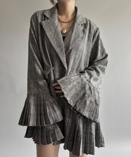 【USED】 Design top / 250913-019