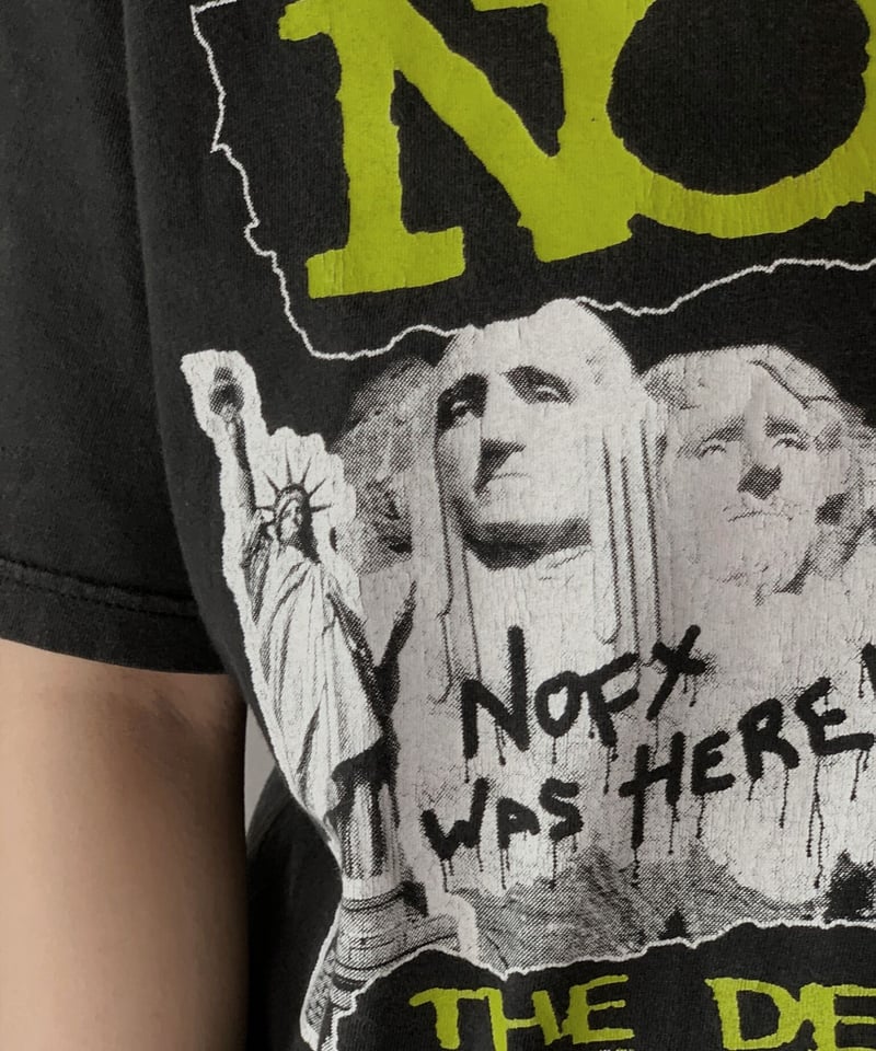 USED】 S/S T-shirt NOFX THE DECLINE/210526-034