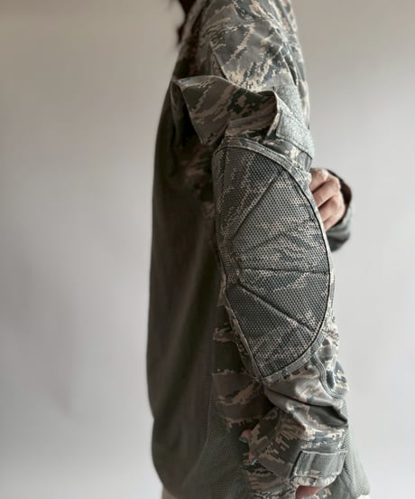 【USED】 Military Camo L/S Top /250412-035