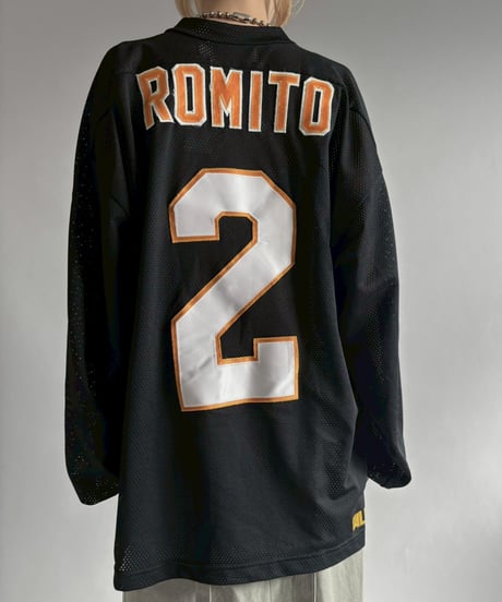 【USED】 HOOTERS Football Shirt / 251213-021