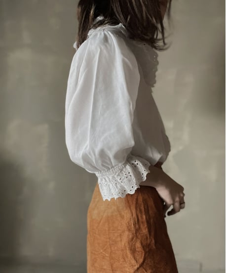 【USED】　White Cotton L/S Bluse/ 220220-028