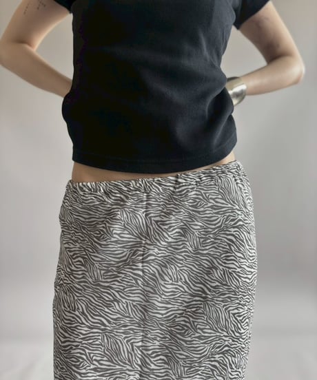 【USED】 Zebra Pattern Long Skirt /260418-036