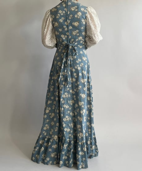 【USED】 Flower Pattern Lace Long One-Piece /250208-001