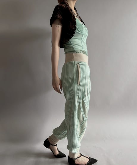 【USED】 NIKE YOGA Rib Knit Pants /260328-007
