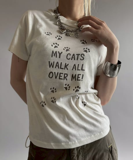 【USED】 RESIZED MADE in USA Hanes MY CATS WALK ALL OVER ME! T-Shirt / 260627-021