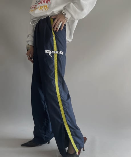 【USED 】Nike Nylon Line Pants/ 231118-017