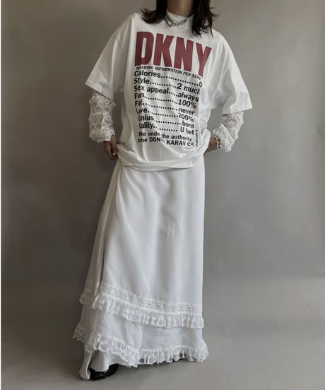 【USED】  DKNY T-shirt / 230520-010