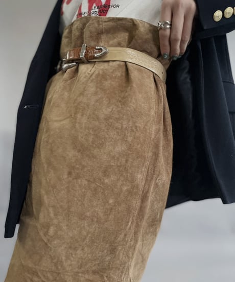 【USED】 Suede Leather Middle Skirt Beige / 230304-016