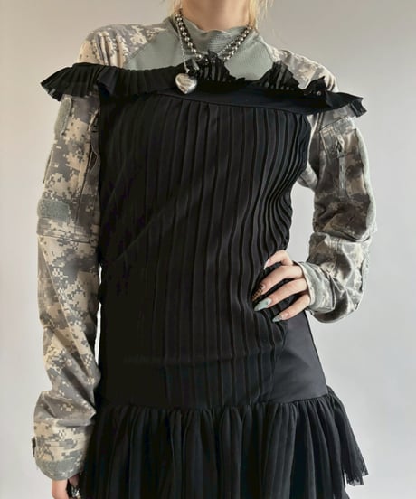【USED】 Made In ITALY SAVE THE QUEEN Tiered Frill N/S One-Piece /251101-023