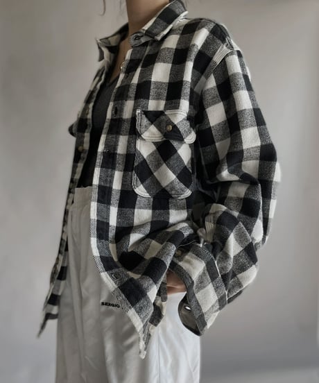 【USED】 Carhartt Flannel Shirt / 230121-021