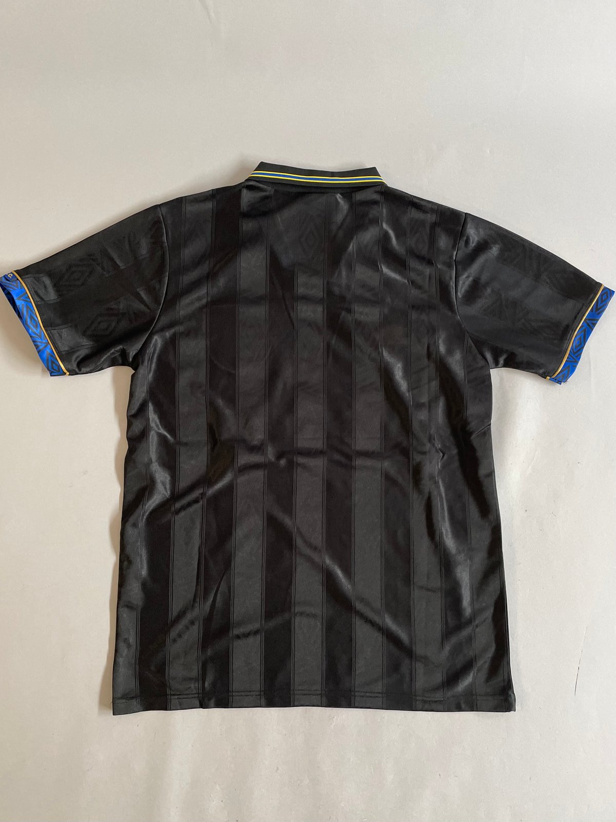 USED】UMBRO MANCHESTER UNITED Soccer Shirt /24