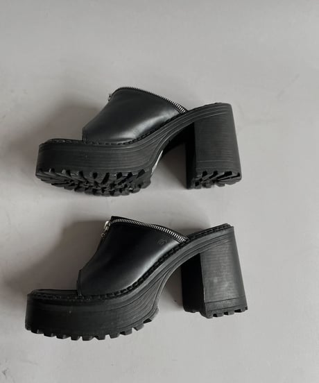 【USED】 Somethin' else from Skechers Sandal / 230401-041