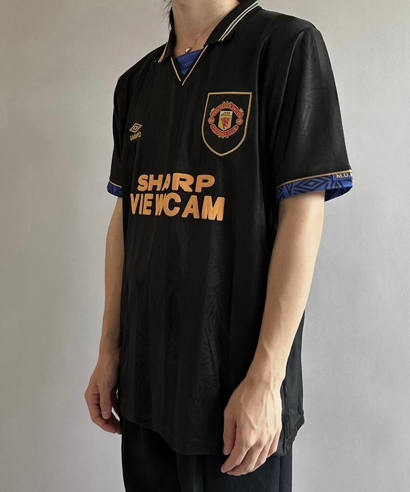 USED】UMBRO MANCHESTER UNITED Soccer Shirt /24