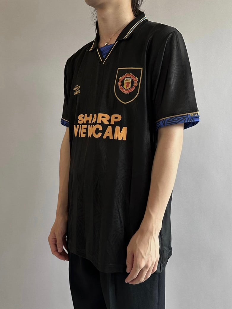 USED】UMBRO MANCHESTER UNITED Soccer Shirt /24