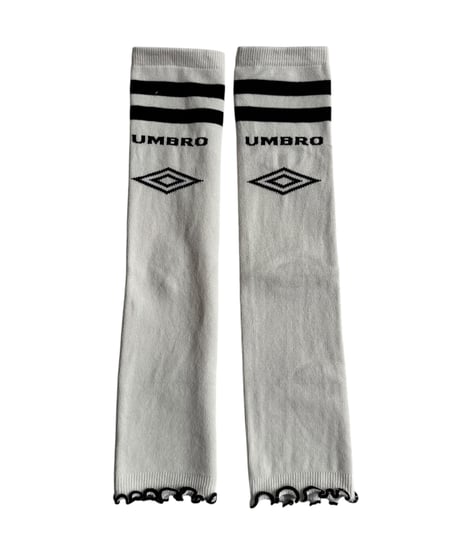 【NEW】Chinatsu Aoyama × UMBRO Leg Warmer Off White /  250315-005