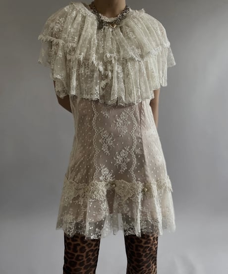 【USED】BRYAN and JOHNNY N/S Lace Patterned One-Piece /240421-007