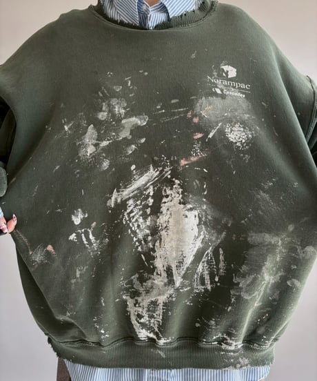 【USED】 GILDAN Damage Painted Sweat /251108-014
