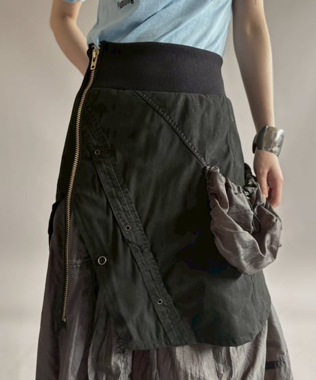 【RE;CIRCLE】 RE U.S Military Rebuild Parachute Layered Skirt Black / 260423-006