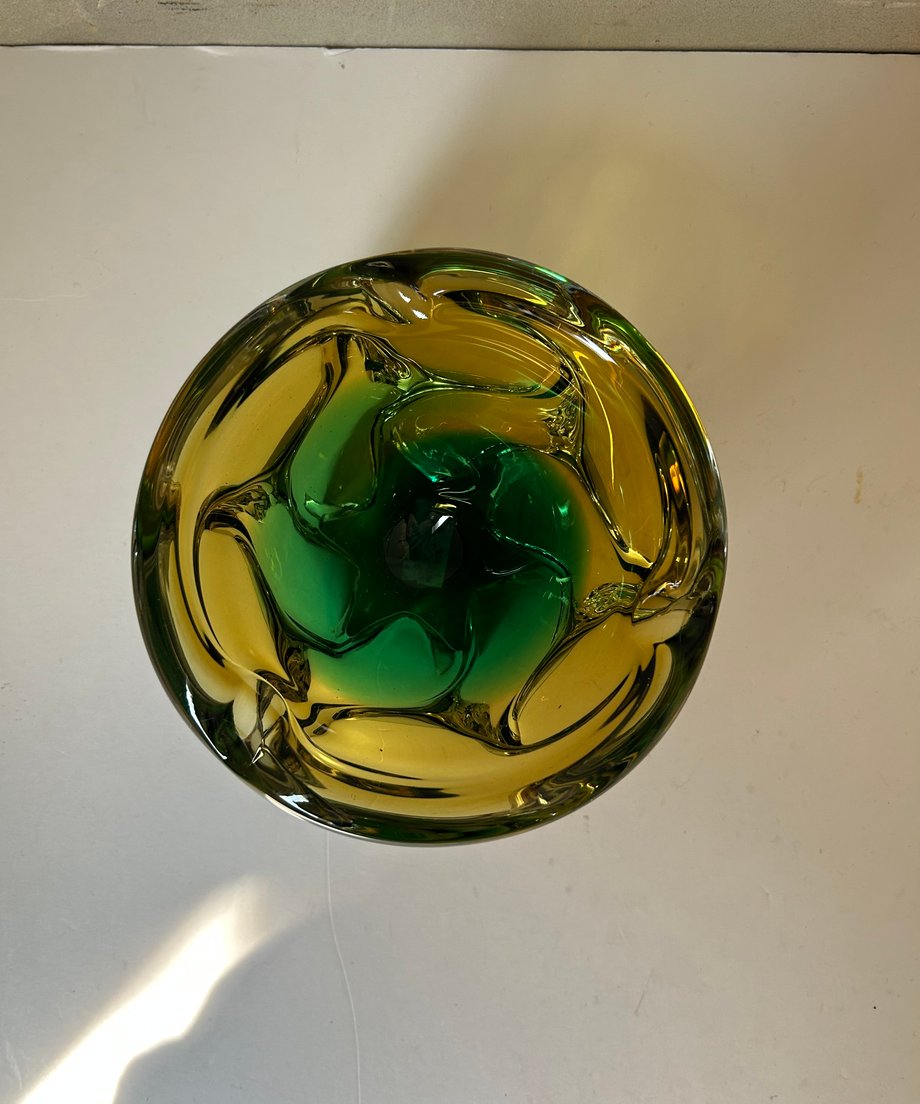 68b28c103626e46fa0929d84