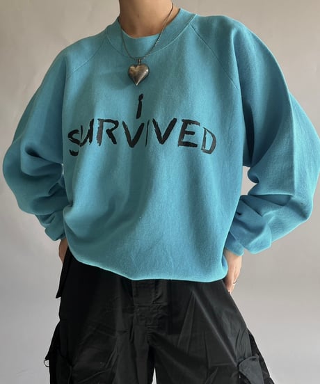 【USED】 Made in USA 90's Fruit of the Loom I SURVIVED Sweat Top  /241207-030