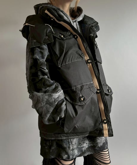 【USED】 Stitch Design Down Vest / 251227-013